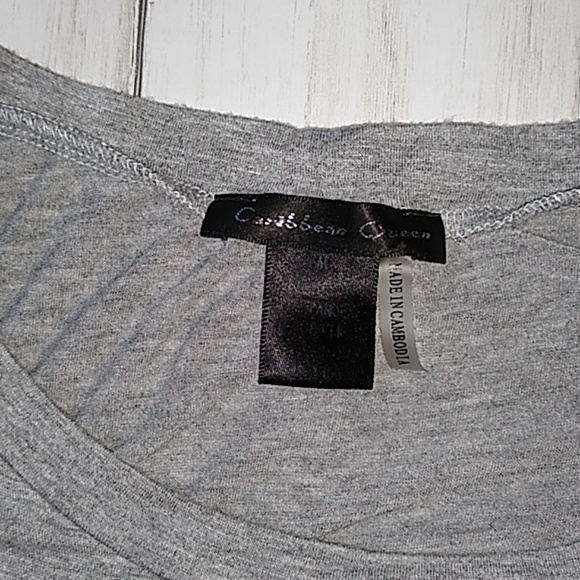 Caribbean Queen Side Button Asymmetrical Shirt - Picture 4 of 5